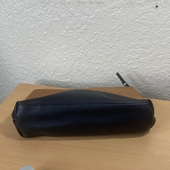 Adventures by Disney clutch - Picture 3 of 6